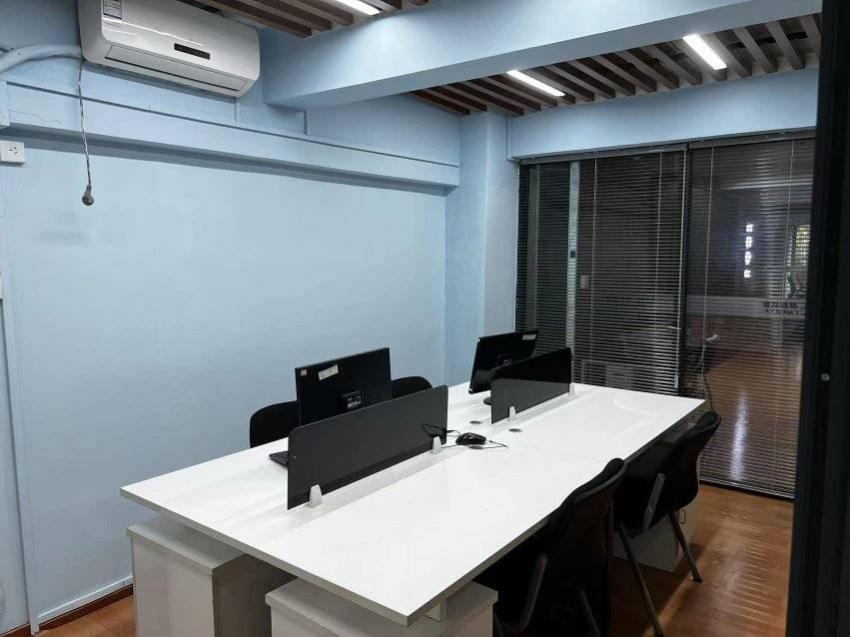 出租藏龙岛光谷8号工坊写字楼800平米，拎包入住，办公室低价招租